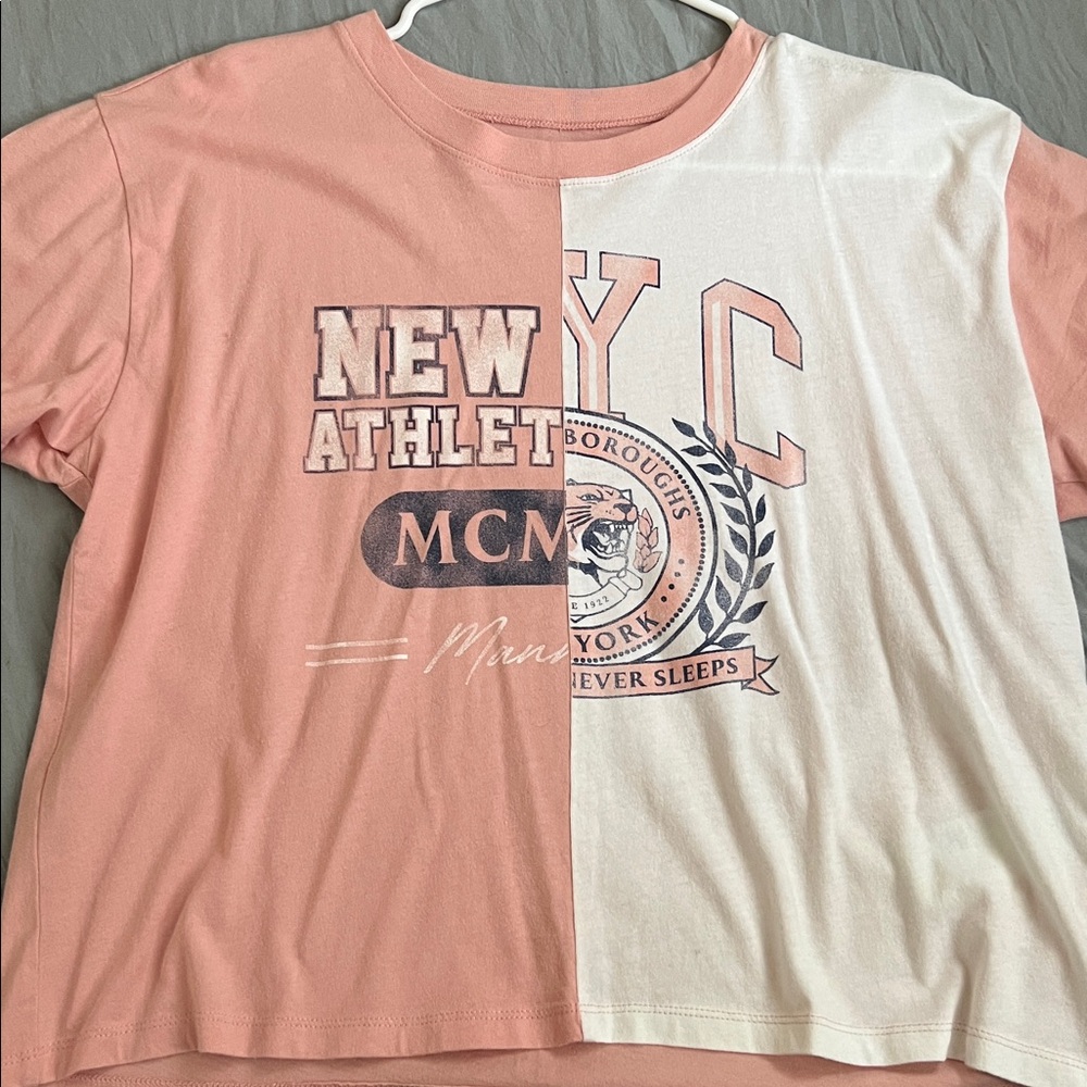 Hollister Pink and White Cotton Tee
